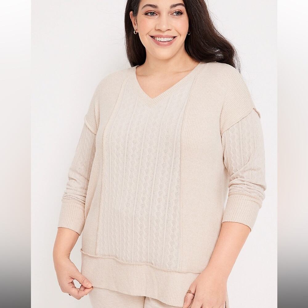 Maurices Plus Size Cable Knit Seamed V Neck Tee Cream Color